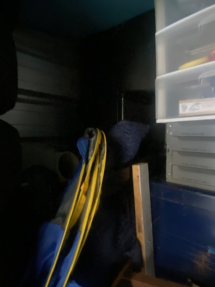 3003 -StorageMart  Adelaide St  auction IB-6903 60