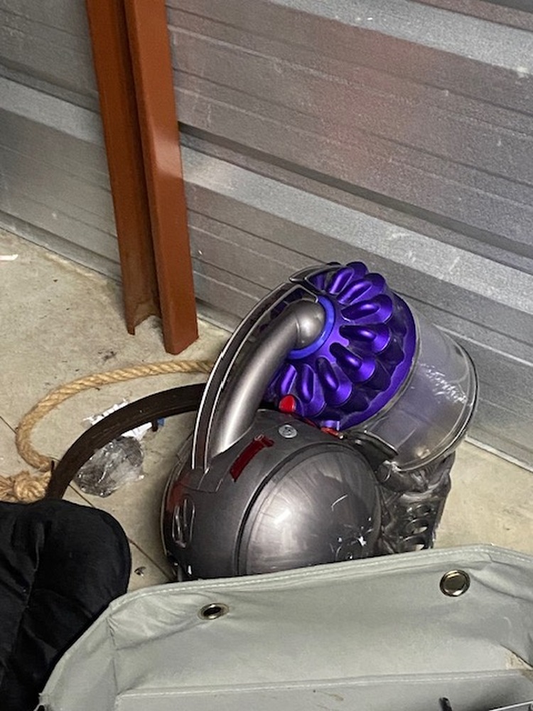 3003 -StorageMart  Adelaide St  auction IB-6426 80