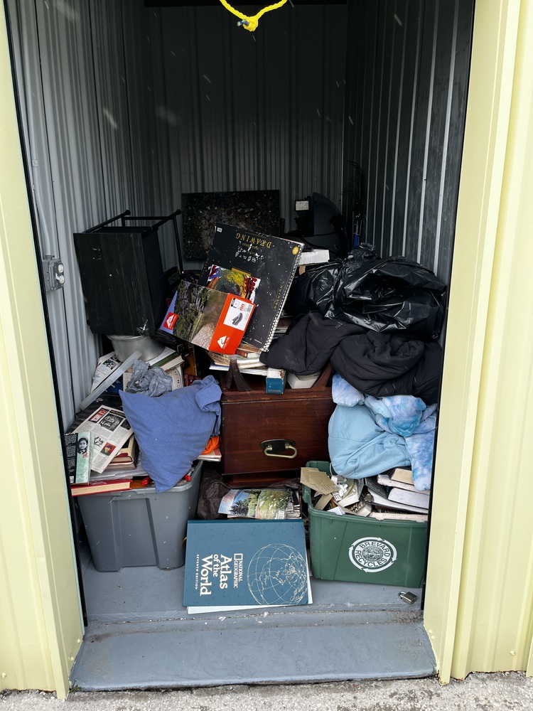 Beachside Self Storage  auction IB-2963