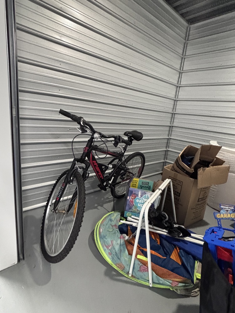 Elite Self Storage - North Edmonton  auction IB-6004 30