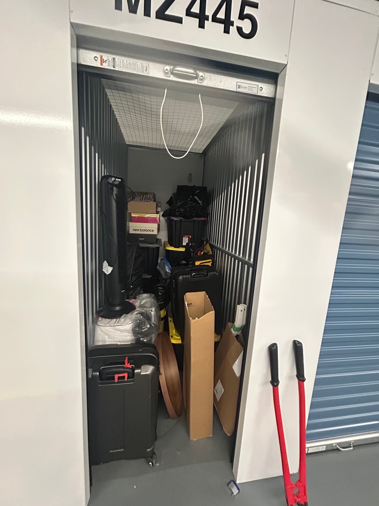 Storguard - Coquitlam  auction IB-2495