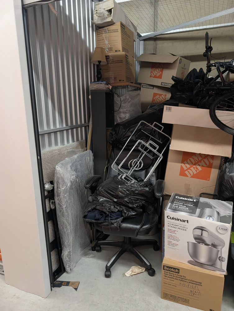 Public Storage P0057 -Argentia Rd  auction IB-4032 10