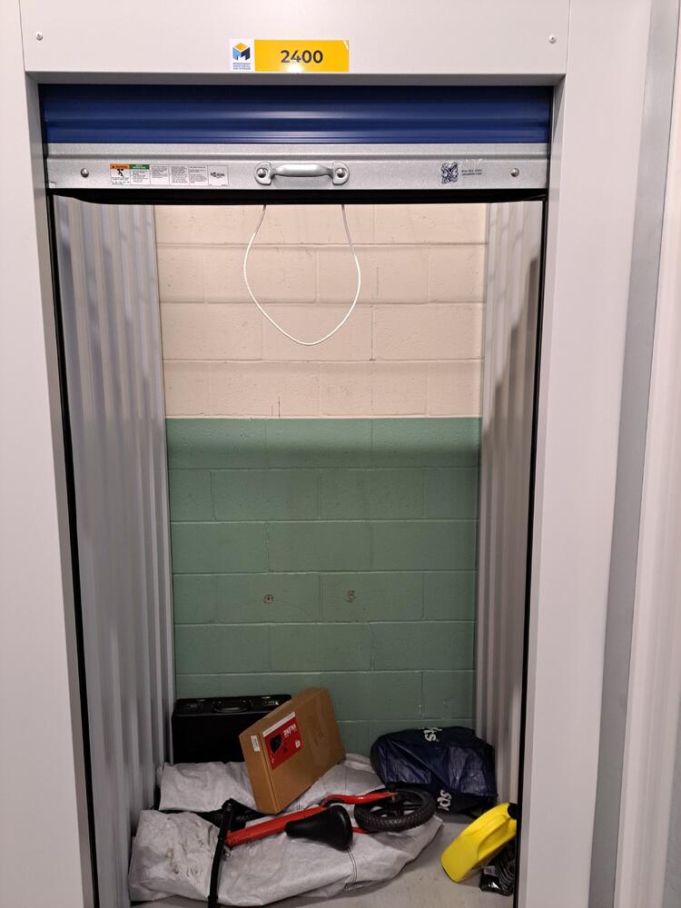 Montreal Mini-Storage - Hodge  auction IB-4486 10