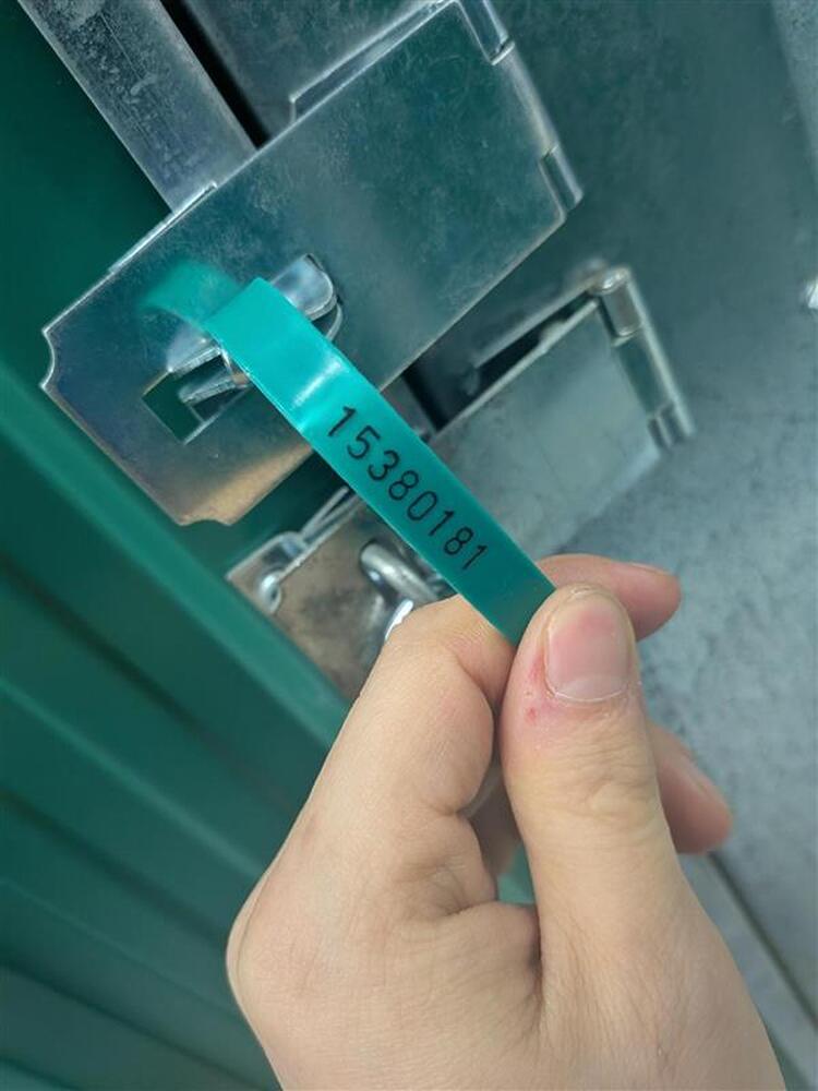 Montreal Mini-Storage - Beaumont  auction IB-9551