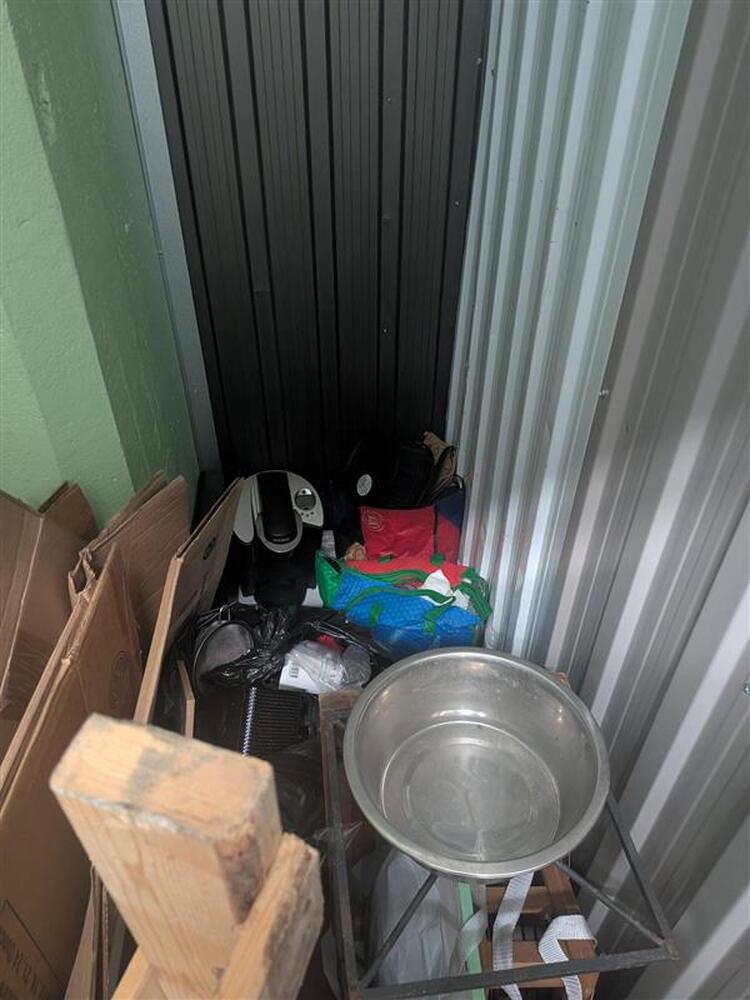 Montreal Mini-Storage - Beaumont  auction IB-9551 10