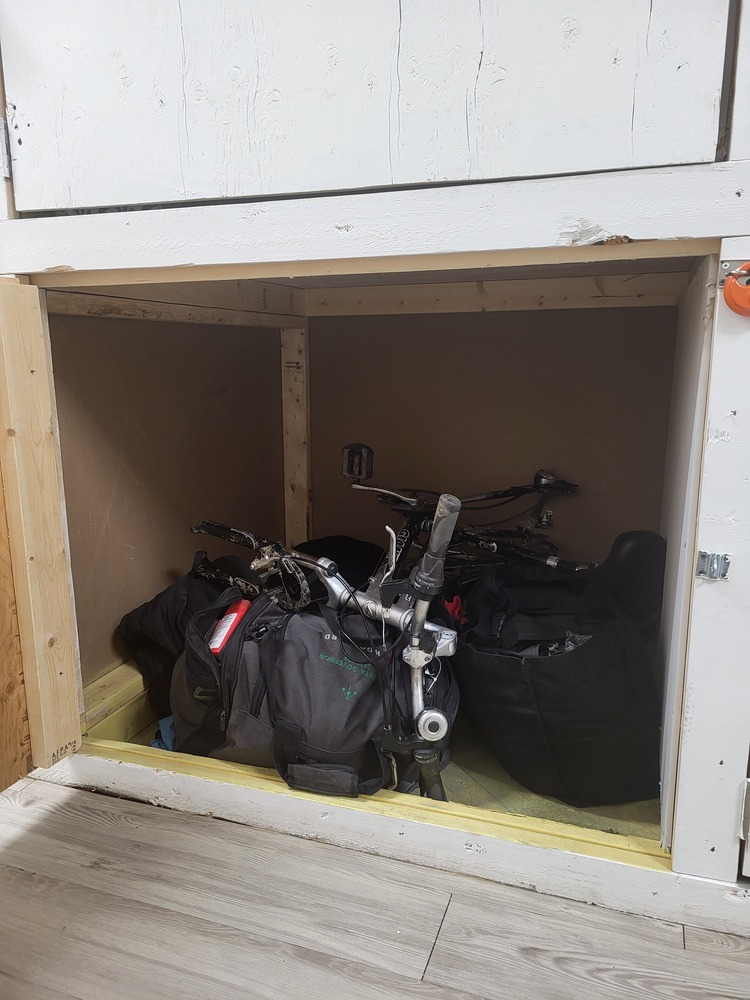 River City Storage - Alberta  auction IB-1987