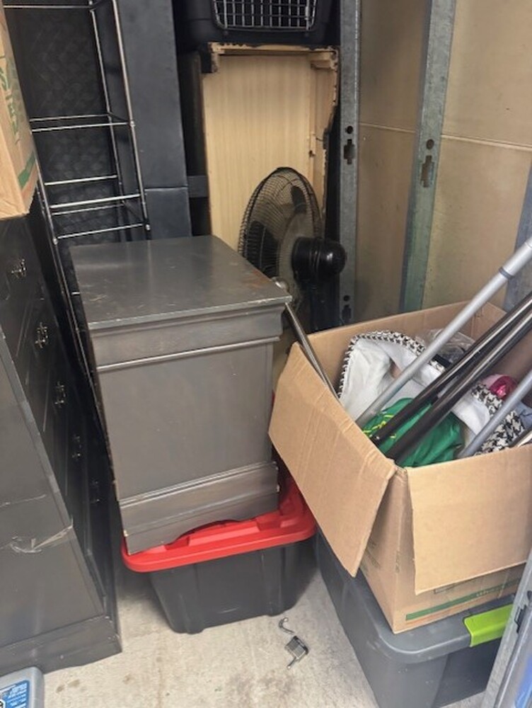 3014 - StorageMart Trethewey Dr Toronto  auction IB-2258 30