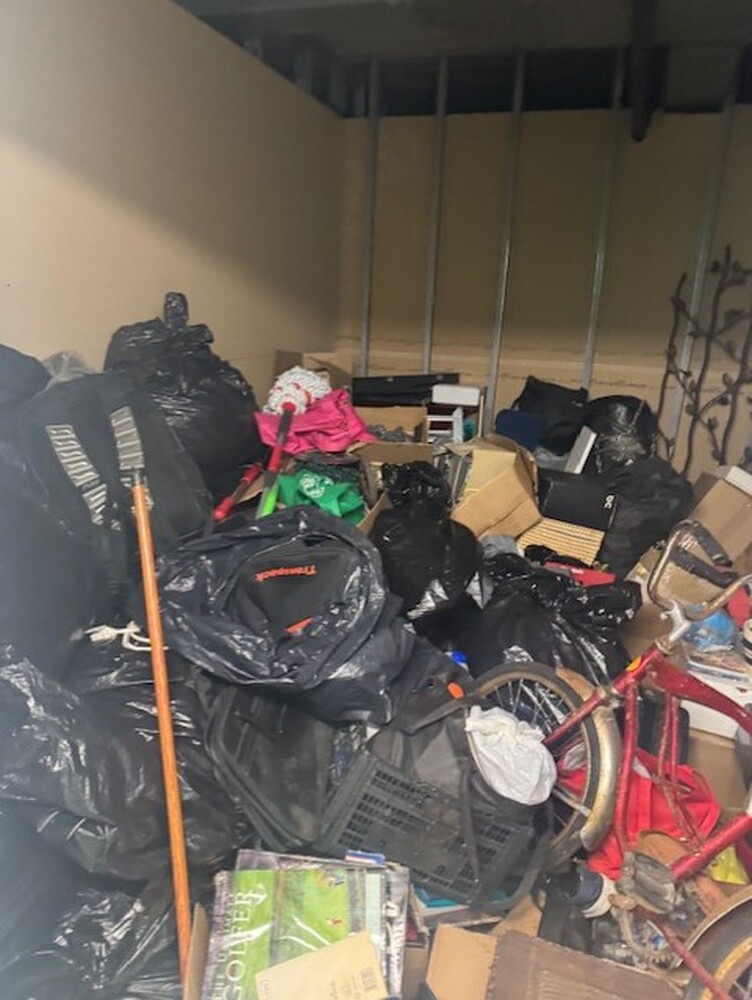 3014 - StorageMart Trethewey Dr Toronto  auction IB-4072 10