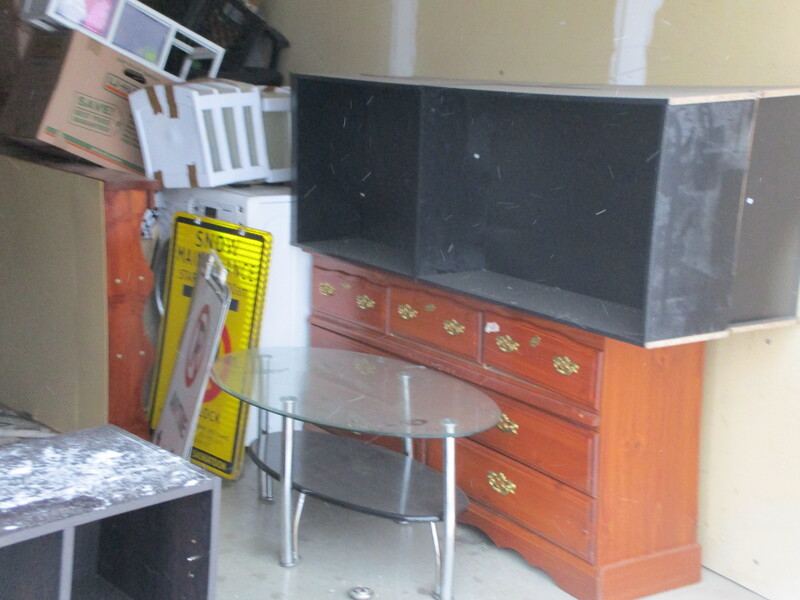 3204 - StorageMart Circle Dr and 11th St W   auction IB-3717 10