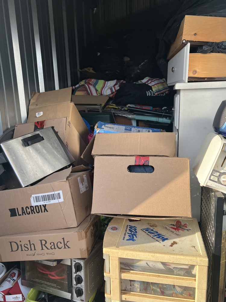 3004 - StorageMart St Thomas  auction IB-3600 40