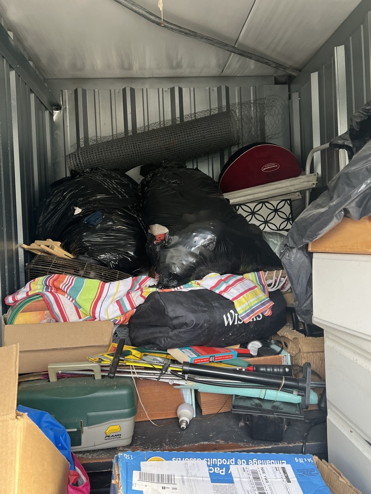 3004 - StorageMart St Thomas  auction IB-3600 90