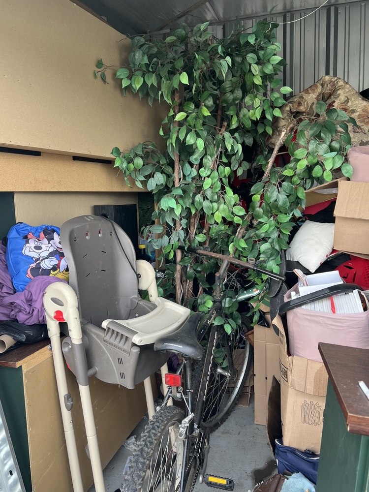 3004 - StorageMart St Thomas  auction IB-1884 30