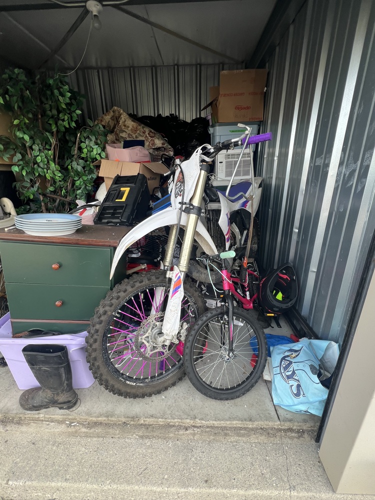 3004 - StorageMart St Thomas  auction IB-1884 70