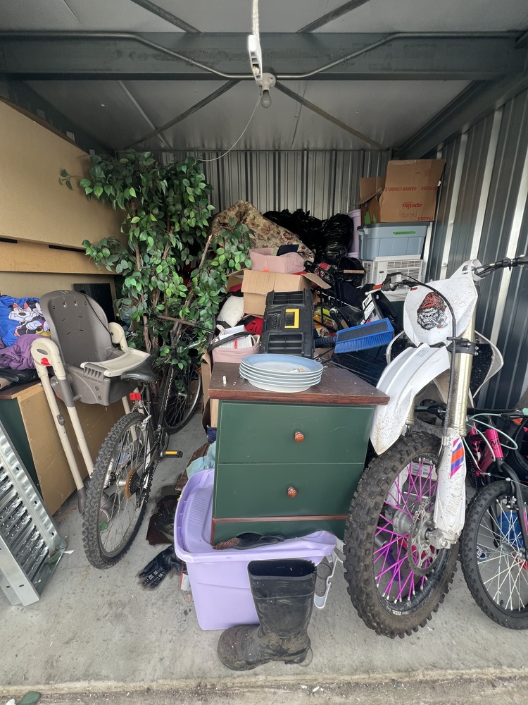 3004 - StorageMart St Thomas  auction IB-1884 80