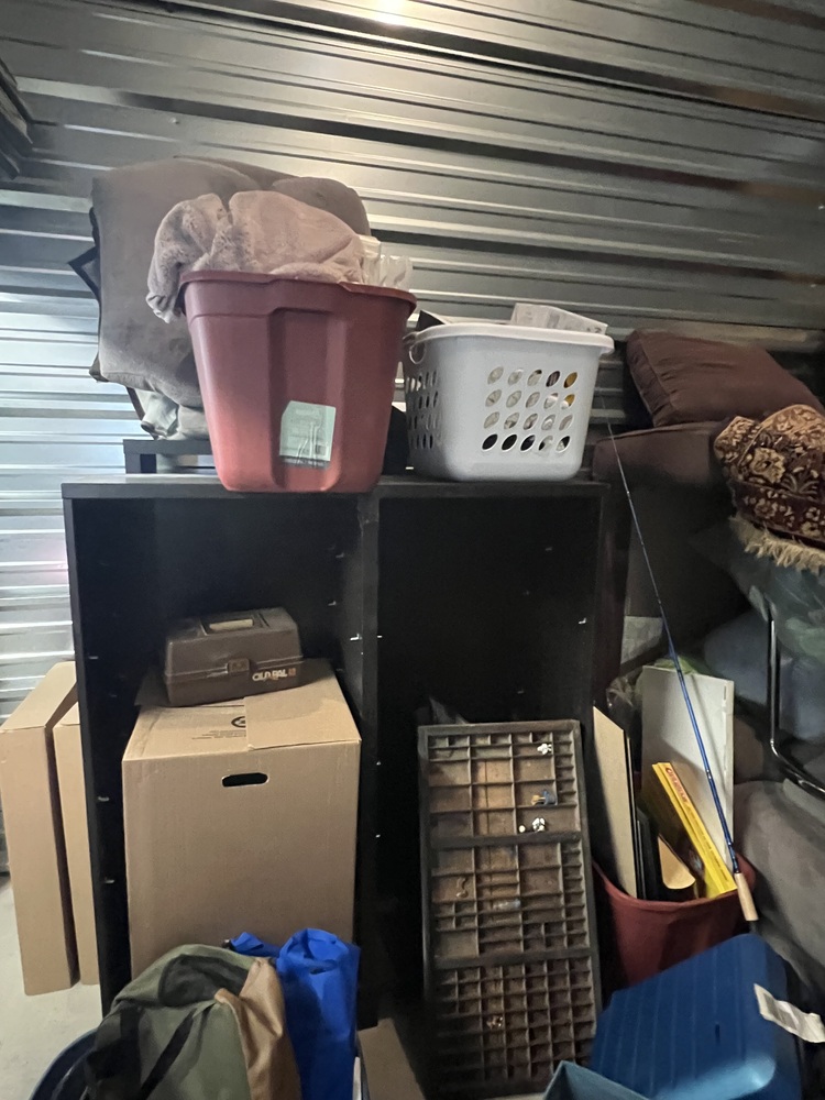 3004 - StorageMart St Thomas  auction IB-5295 40