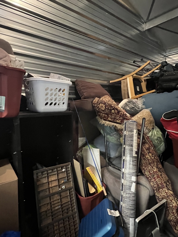 3004 - StorageMart St Thomas  auction IB-5295 90