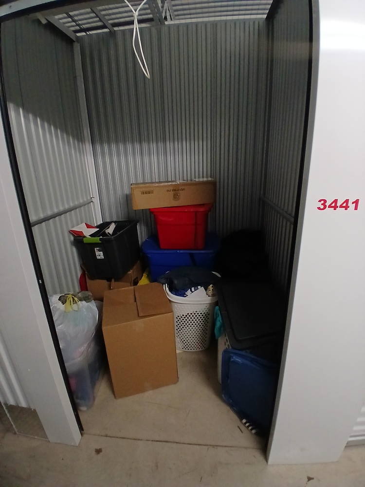 1-800-Self-Storage.com on Maple Rd, Troy  auction IB-6727