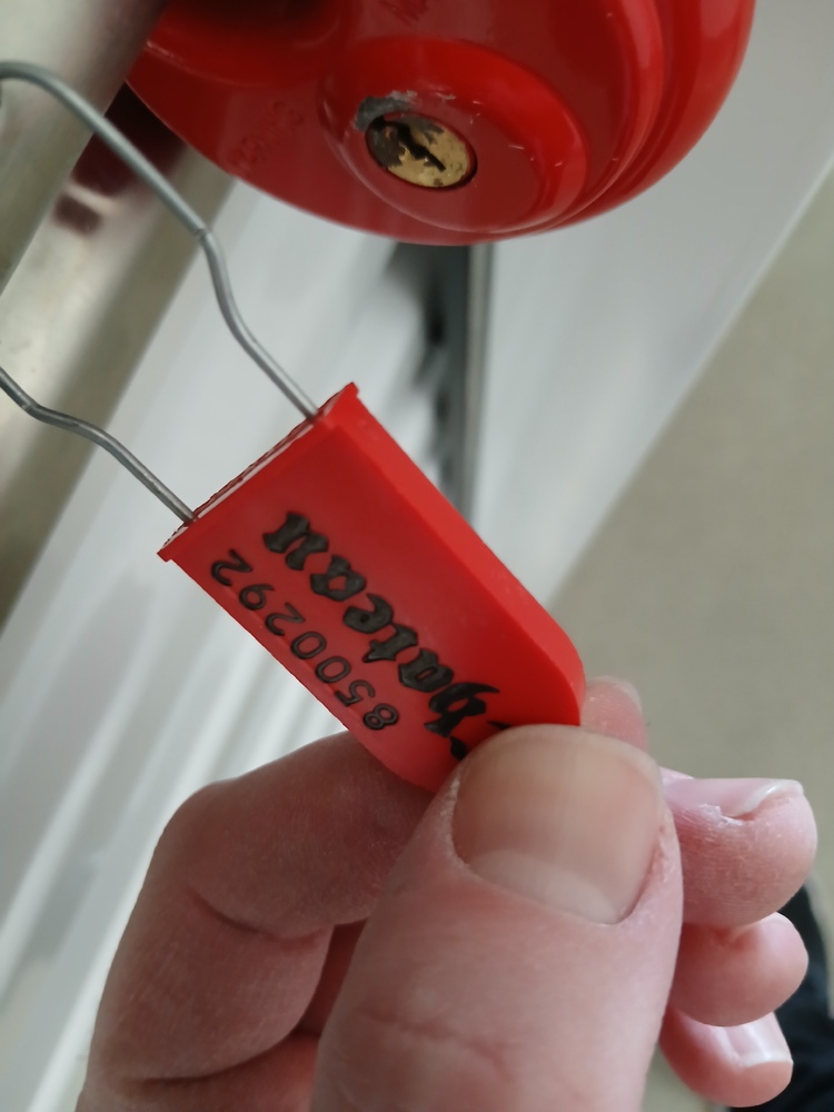 1-800-Self-Storage.com on Maple Rd, Troy  auction IB-7164 10