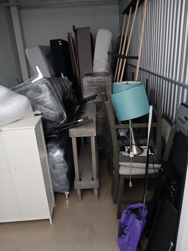 1-800-Self-Storage.com on Maple Rd, Troy  auction IB-7164 40