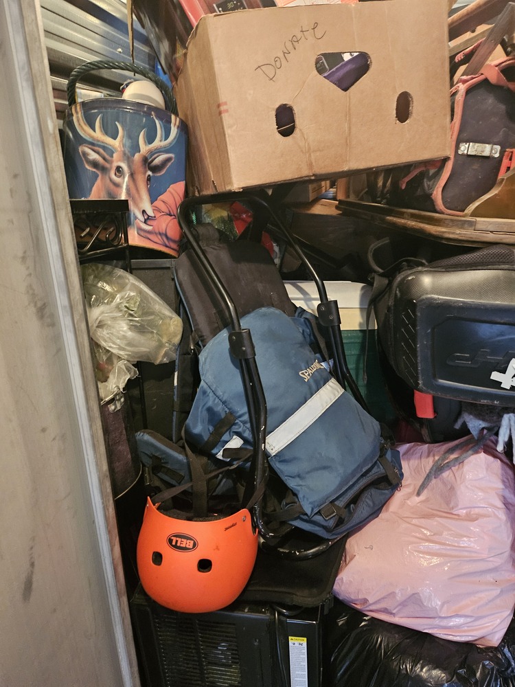 3035 - StorageMart Belleville  auction IB-5390 60