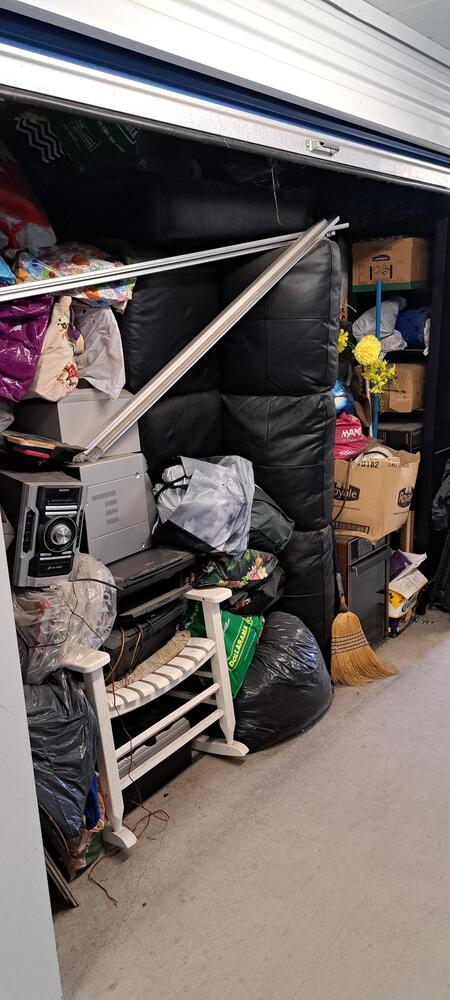 3008 - StorageMart Kipling  auction IB-9503 10