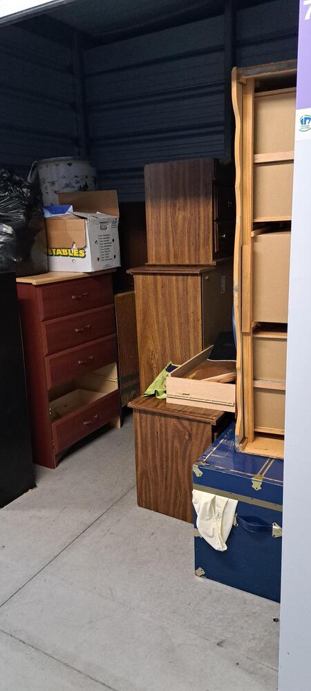 3008 - StorageMart Kipling  auction IB-2806 10