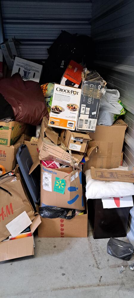 3008 - StorageMart Kipling  auction IB-2806 60