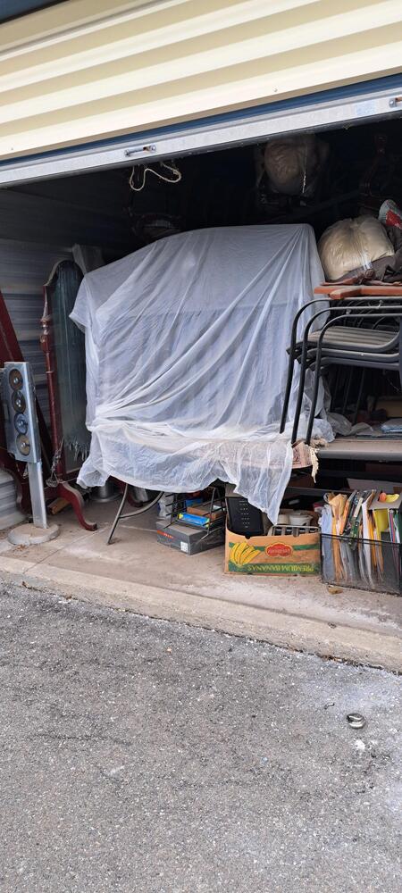 3008 - StorageMart Kipling  auction IB-2354