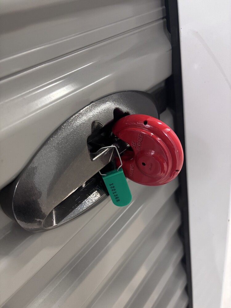 SmartStop Self Storage - Don Mills TO  auction IB-1524