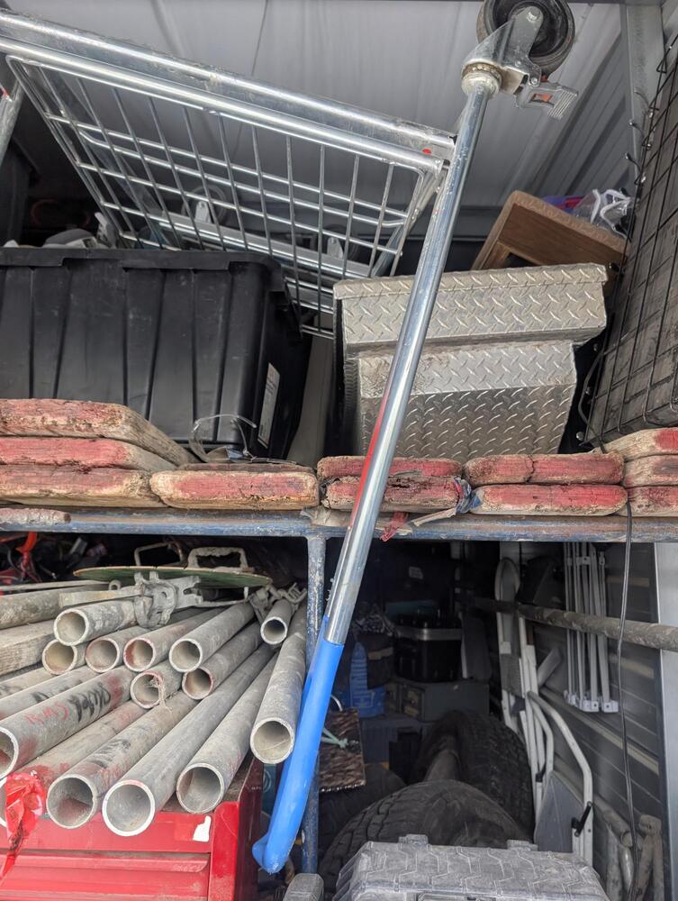 2552 - StorageMart Winterburn RD and 115 Ave  auction IB-5623 50