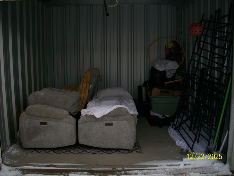 3202 - StorageMart Regina Ave & Lewvan   auction IB-4923 30