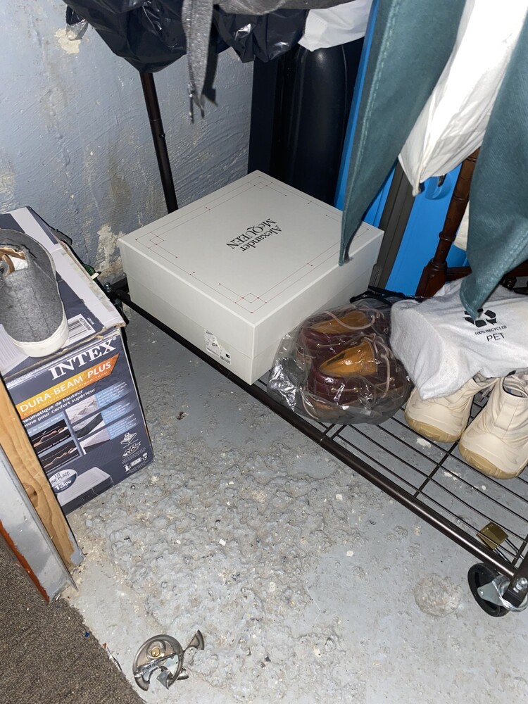 3107 -StorageMart  Downtown  auction IB-3449 30