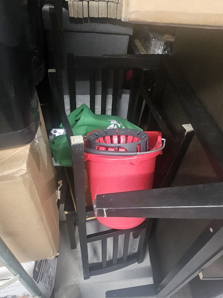 3015 - StorageMart Wicksteed Ave Toronto  auction IB-2558