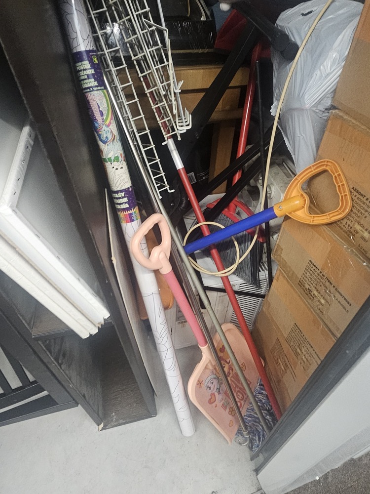 3015 - StorageMart Wicksteed Ave Toronto  auction IB-2558 30