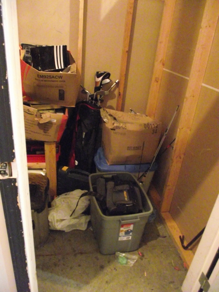 AA Mini Storage  auction IB-1290 50