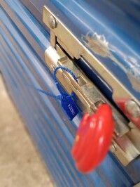 
Warning: Undefined array key 3 in /var/app/current/includes/bottomAuctionsClosingSoon.php on line 235
