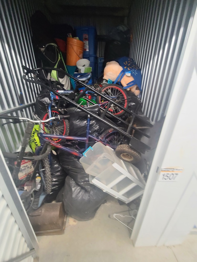 3013 - StorageMart Todd Baylis Blvd Toronto  auction IB-2239 10