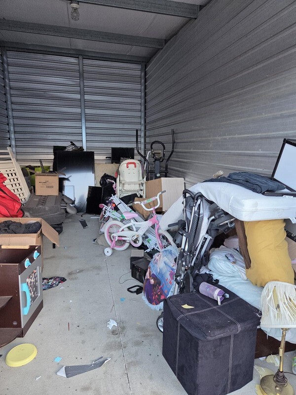 2580 - StorageMart 144 Ave & 127 St  auction IB-6424 20