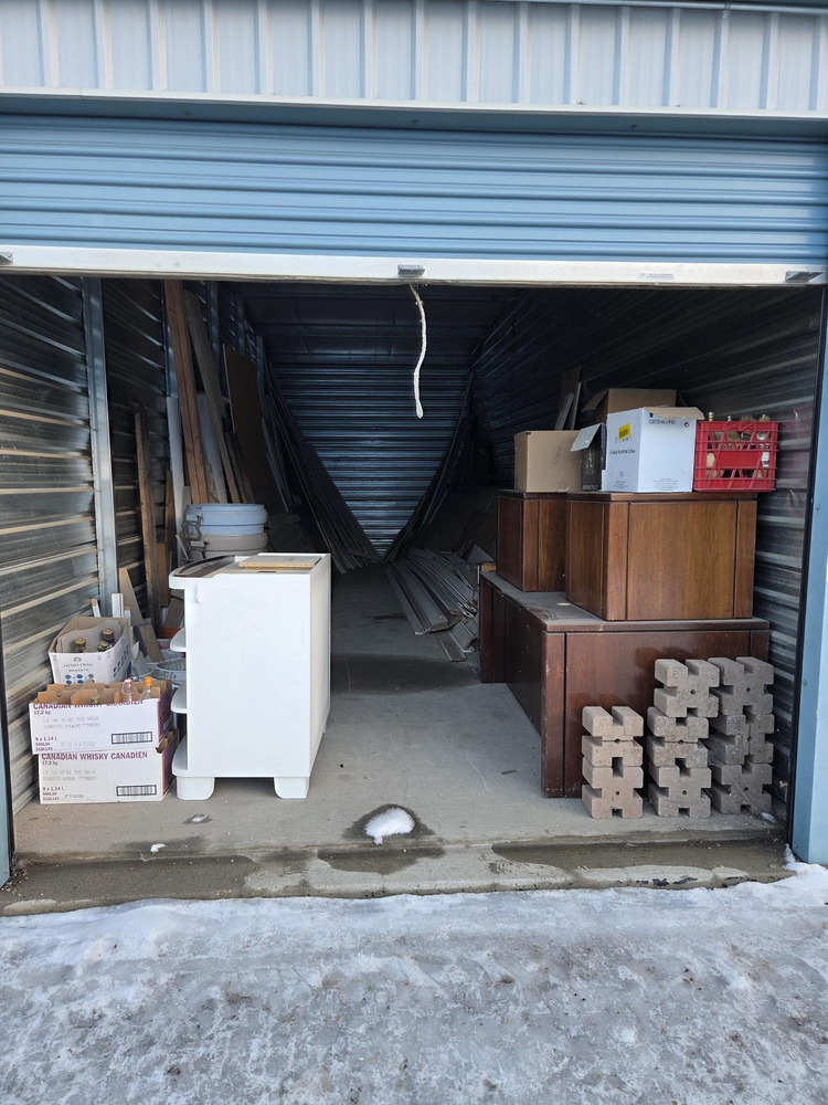 2580 - StorageMart 144 Ave & 127 St  auction IB-6827