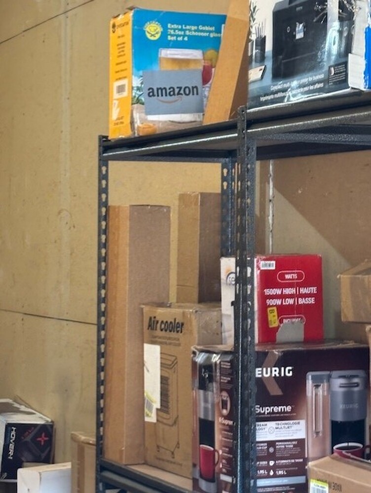 3029 - StorageMart Milton  auction IB-8946 50