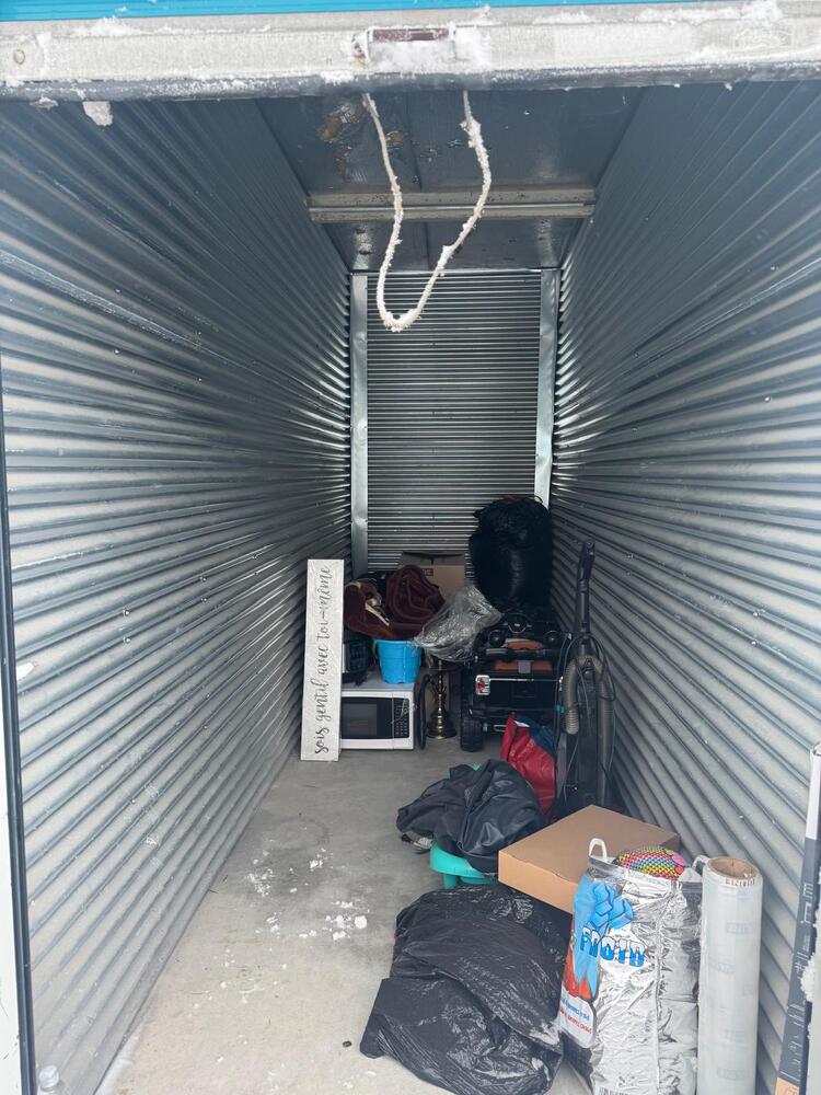 3017 - StorageMart Weston Rd Woodbridge  auction IB-7049 50