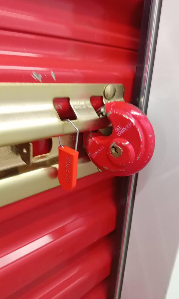 Pockit Self Storage - Pinegrove  auction IB-2999 60