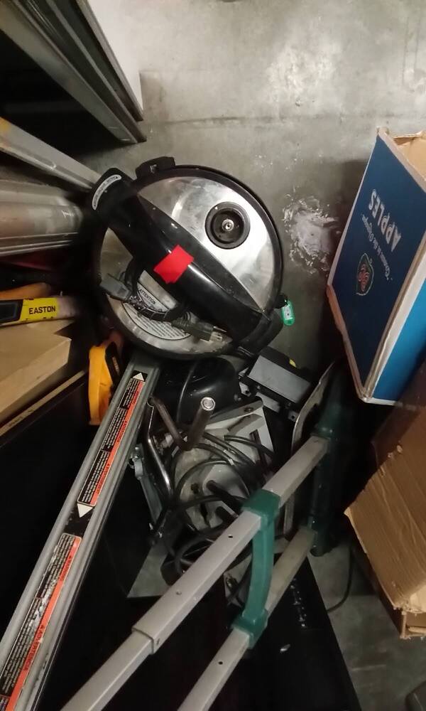 Pockit Self Storage - Pinegrove  auction IB-3928 90