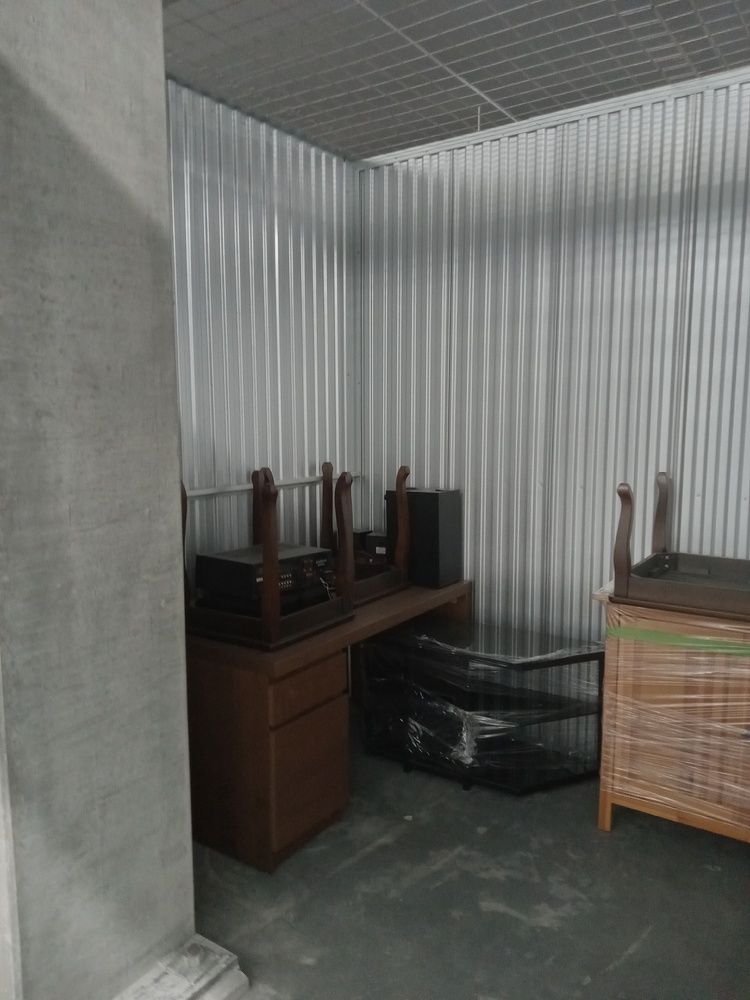 SmartStop Self Storage - Franklin St Van  auction IB-2395 10