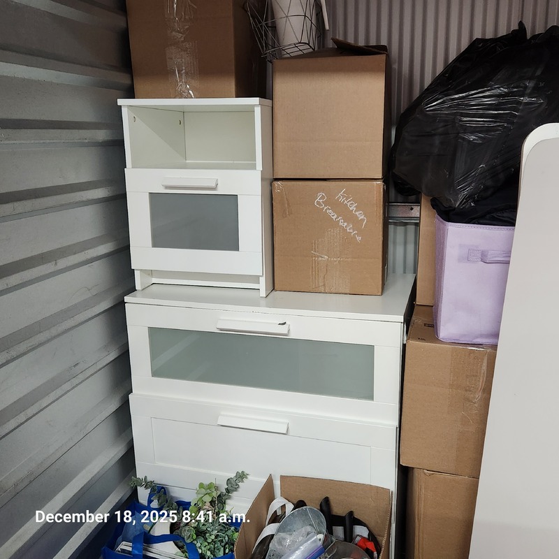 Moving & Storage of Kitchener  auction IB-4656 20