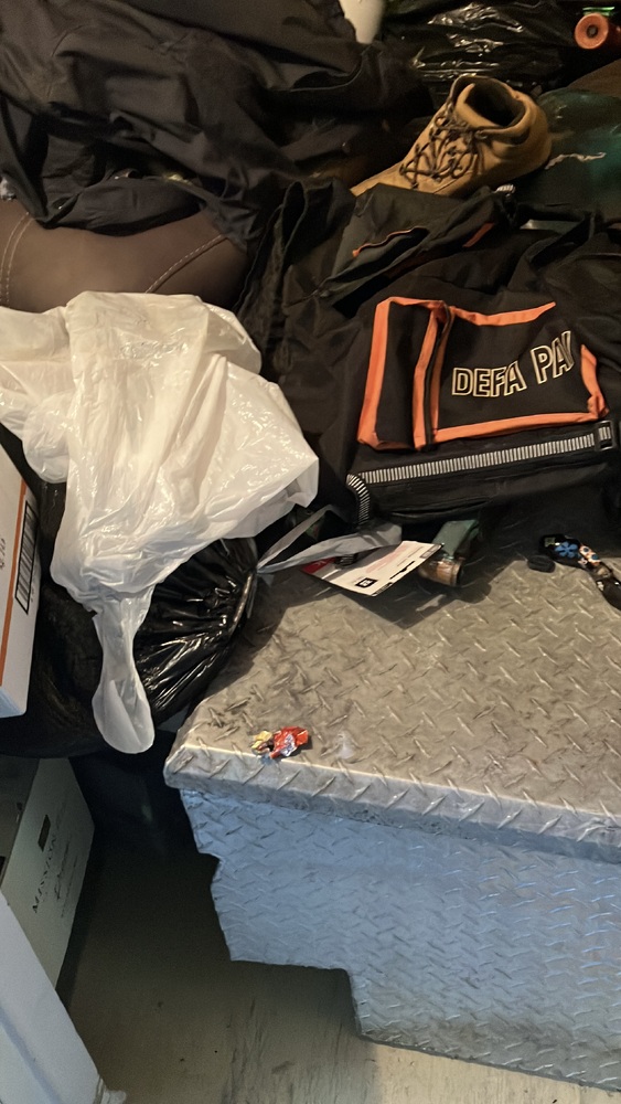 Advanced Self Storage  - New West  auction IB-6658 60