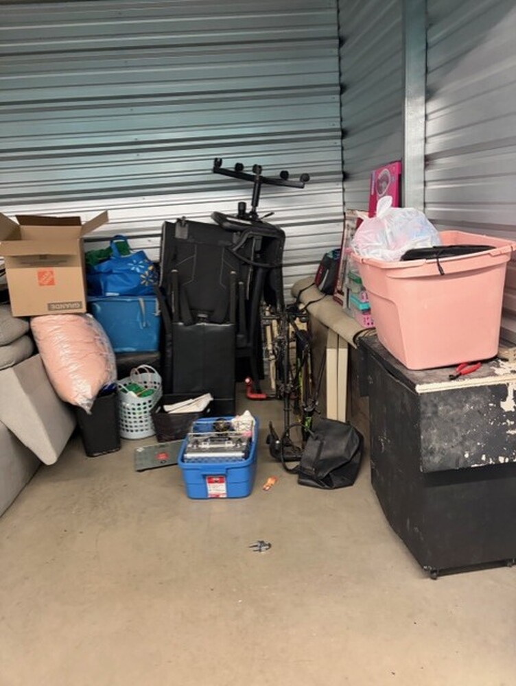 3308 - StorageMart Blackfoot and 42nd  auction IB-1782