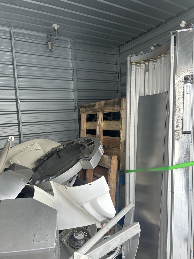 3307-StorageMart 52nd and Peigan Trail  auction IB-1723 20