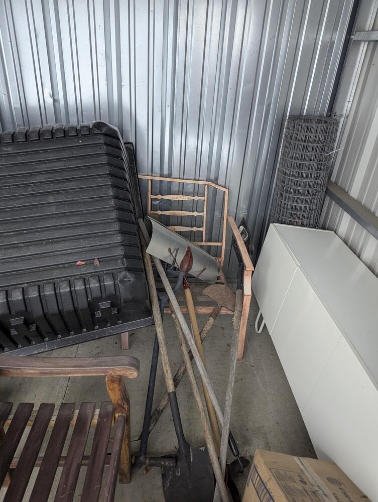 3305 - StorageMart Barlow Trail  auction IB-4884 60