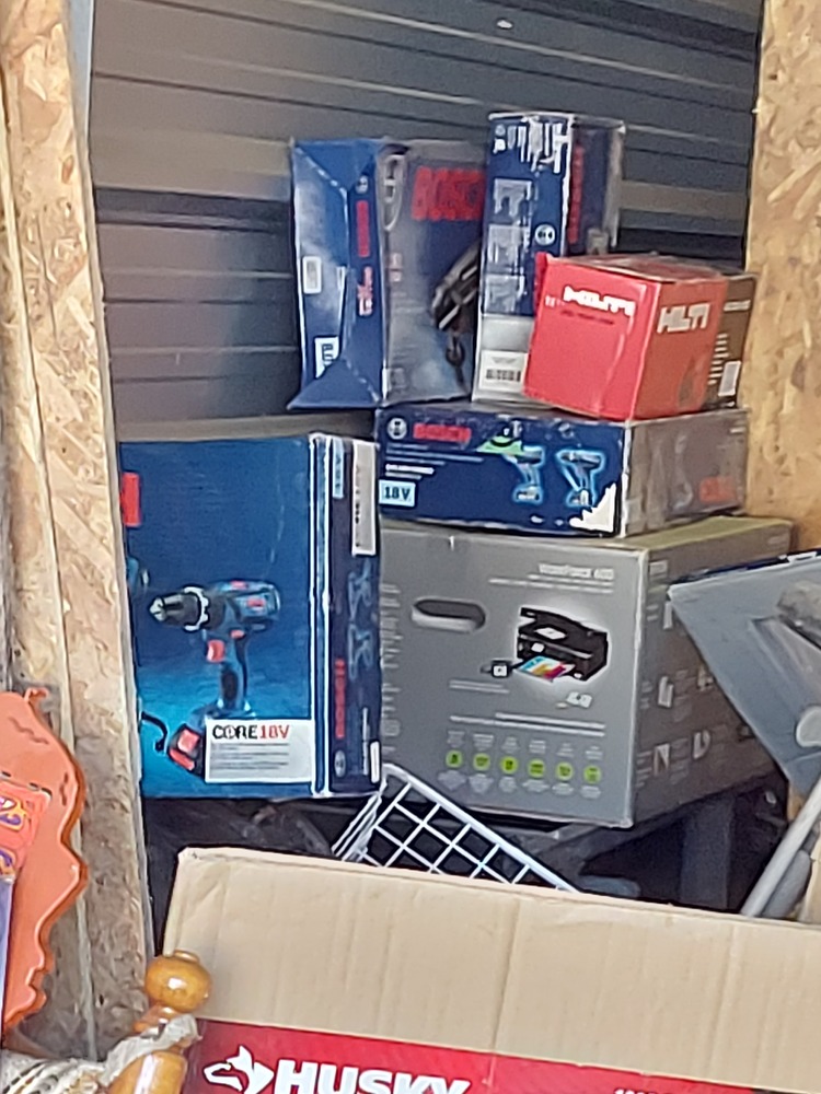 Elite Self Storage St. Albert formerly Riel Park RV & Self Storage  auction IB-5558 90